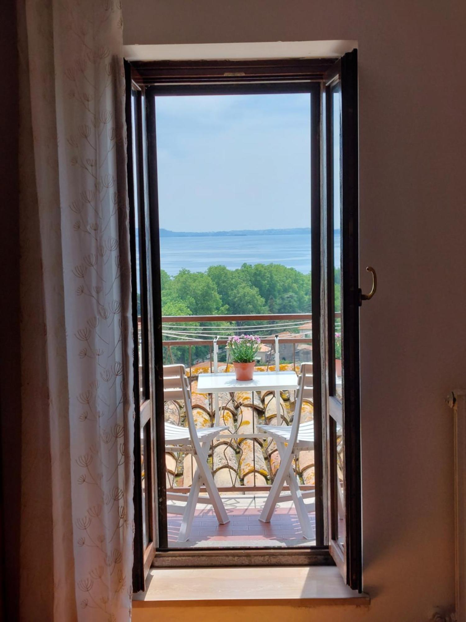 Casa Rosita Vista Lago Больсена Екстер'єр фото